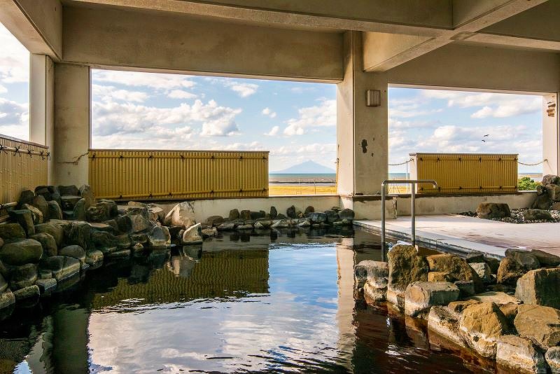 てしお温泉夕映の露天風呂