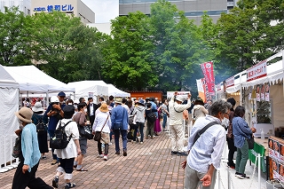 北海道お酒と食のおいしいマルシェ開幕　初日レポート〈山﨑編集長☆発〉