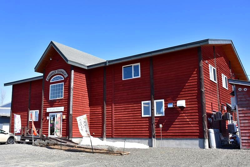 カフェ＆レストランを併設したドメーヌレゾンの直売所