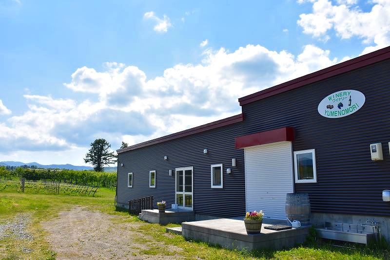 ワイナリー夢の森の外観