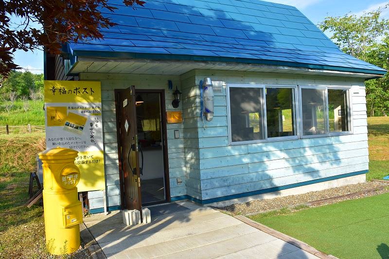 カフェ「旧浜松理容院」の外観