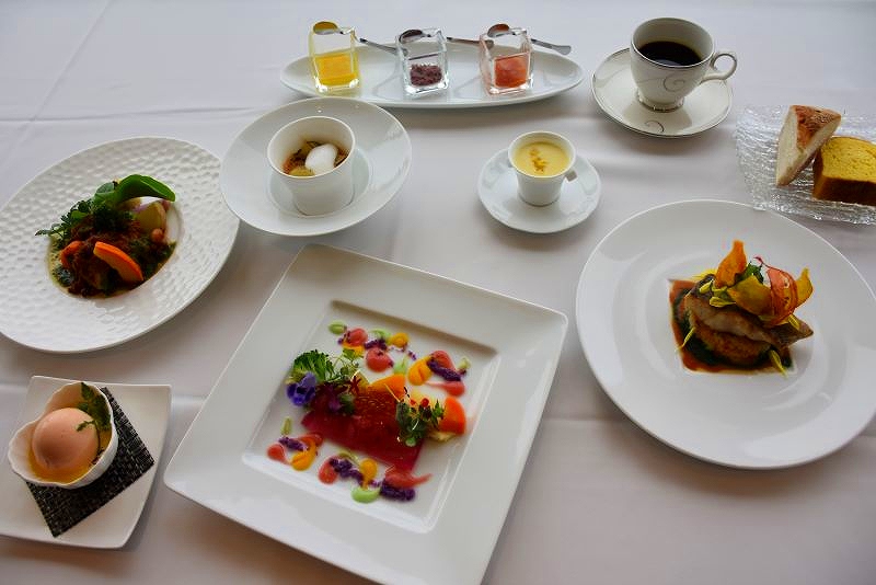 札幌市「センチュリーロイヤルホテル」で始まった洞爺湖町フェアで提供されている品々