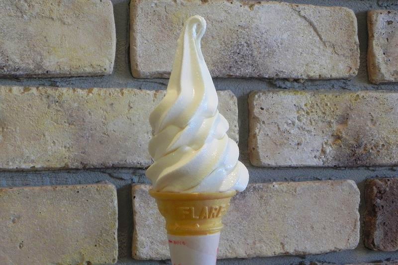 七飯名物となっている「ワインソフトクリーム」