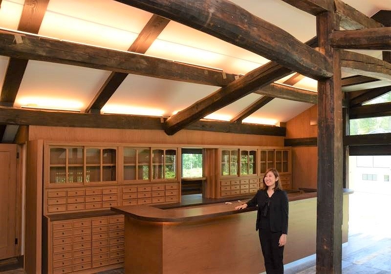 飛騨の古民家　ひらふに移築完了＊香港企業のリゾート構想＊レストランやバーに＊24年開業目指す