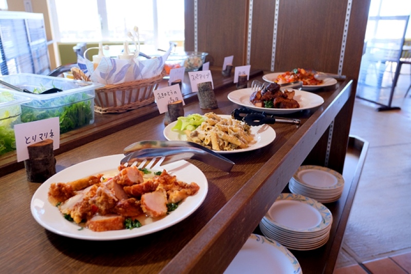 季節ごと、続々と新メニューが登場するランチビュッフェ