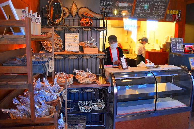 「アンジェリック ヴォヤージュ」の店内