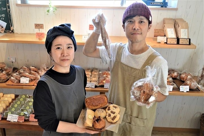 小麦アレルギー発症　しぼみかけた夢＊米粉パンで再出発＊富良野の人気店　西山さん夫妻＊おいしさと安心両立