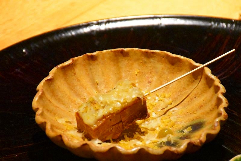 串にさして提供された「道産 地鶏」