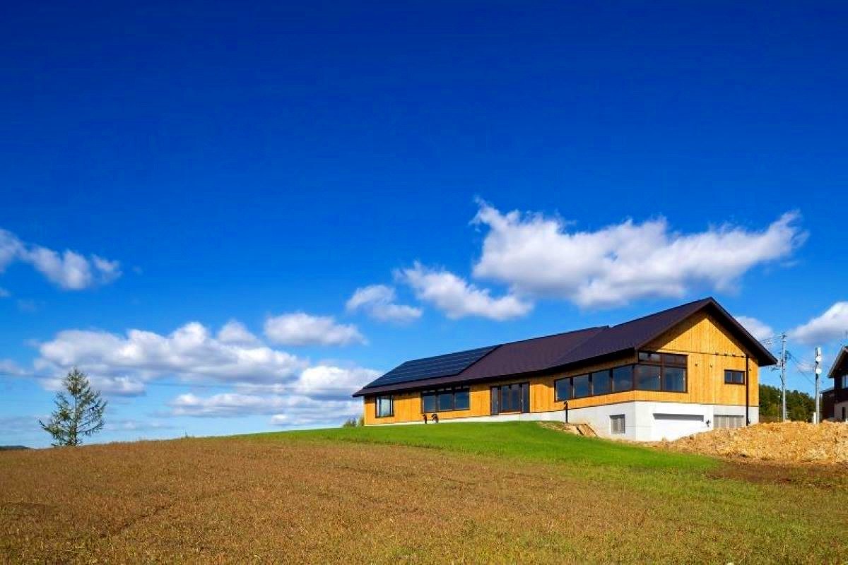 〈編集長の北海道ワイナリー巡り〉⑭Infeeld winery(北見市)　和牛農家が営むオホーツク初のワイナリー