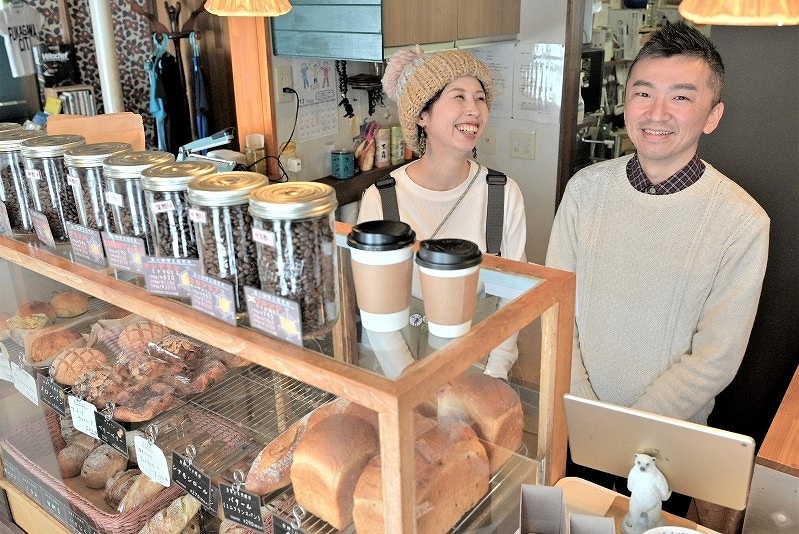 深川でワクワク求め８年　高田さん夫妻経営＊パンとコーヒーの店　移転＊１５日閉店　東川町へ