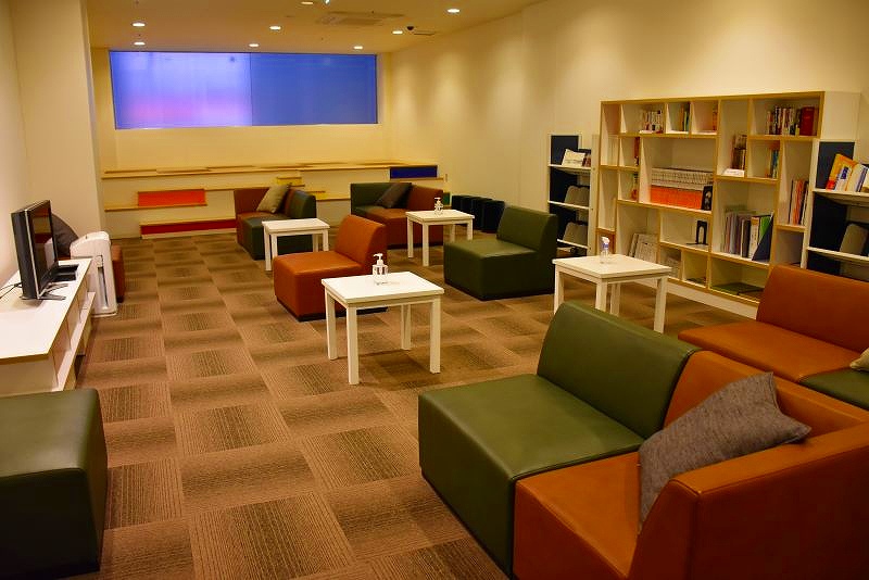 野口観光ホテルプロフェッショナル学院にある学院生が自由につかえるスペース
