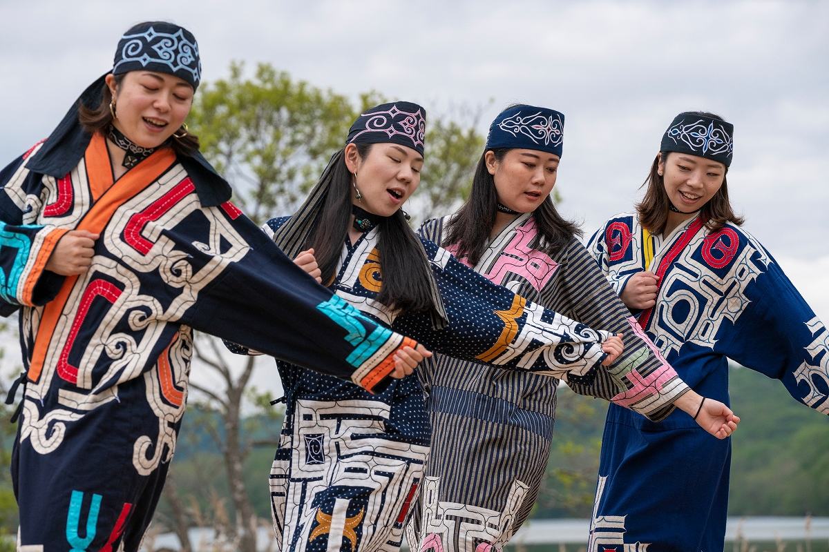 白老町観光を楽しむ！地元おすすめ11のポイント㊤「ウポポイ」でアイヌ民族の世界を学び、名瀑や温泉を満喫＜北海道まち巡り＞