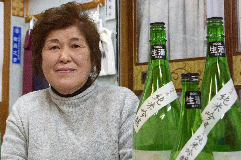 夫が復活させた地酒　私が守る＊「今宵八雲」２１回目の新酒　上野商店に＊店主が急逝＊妻和子さん「体続く限り」