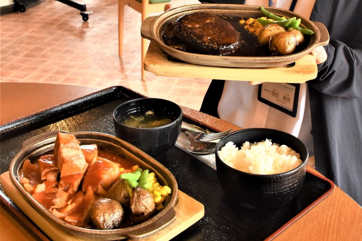 空知産食材　メニュー充実＊砂川ハイウェイオアシス館＊直営レストラン開店