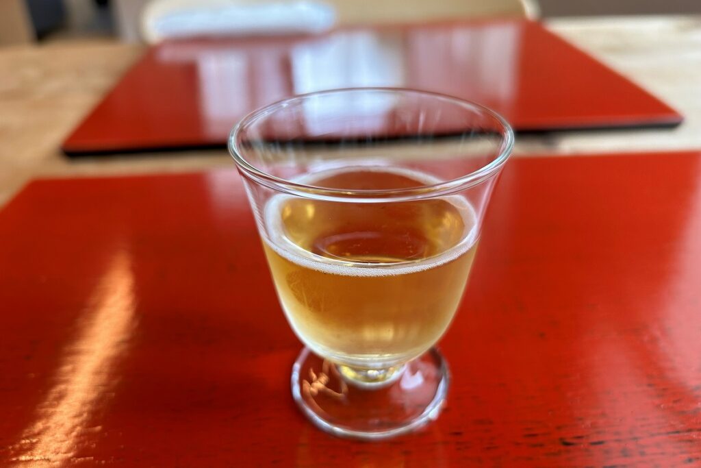 「ｆ」が提供している水出し茎ほうじ茶