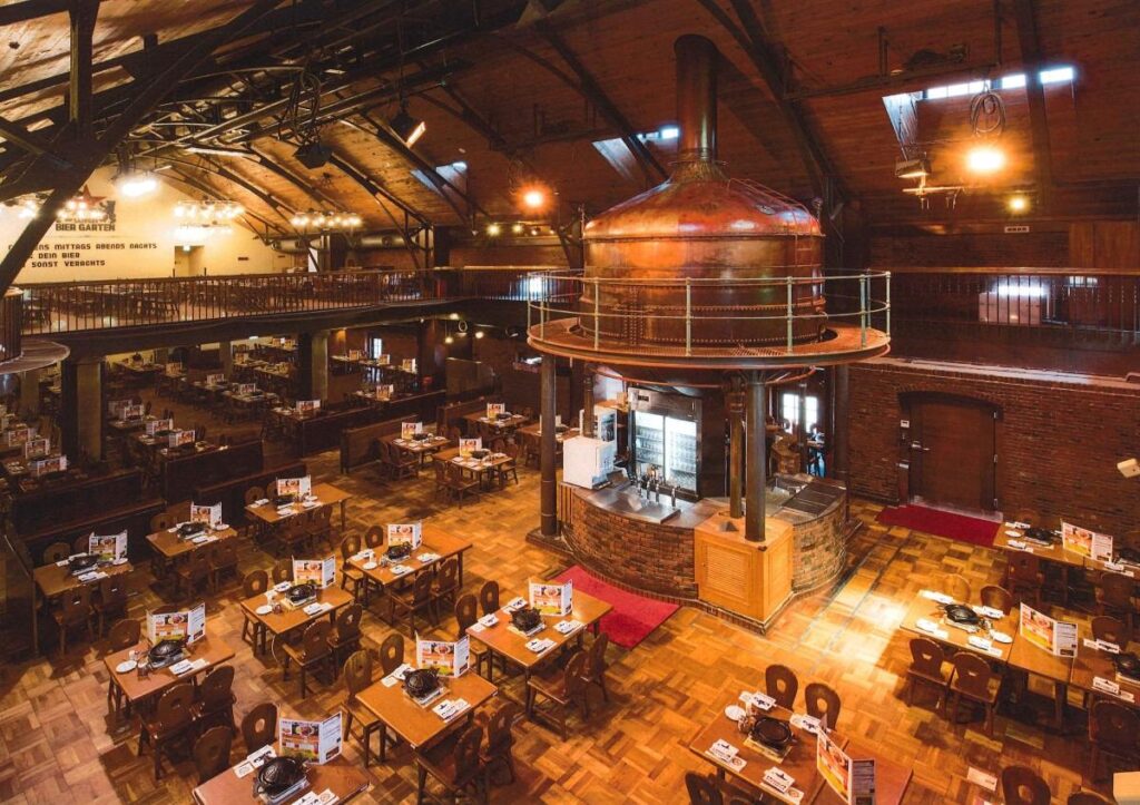 大きな仕込み釜ケッセルが設置されている「ケッセルホール」