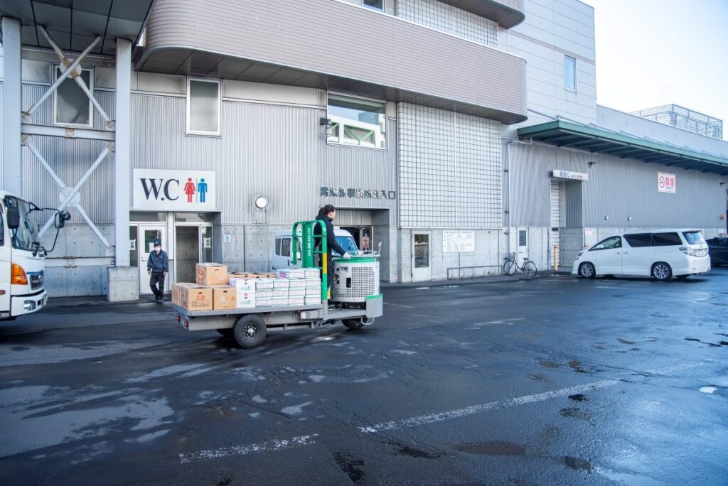 青果棟の入り口