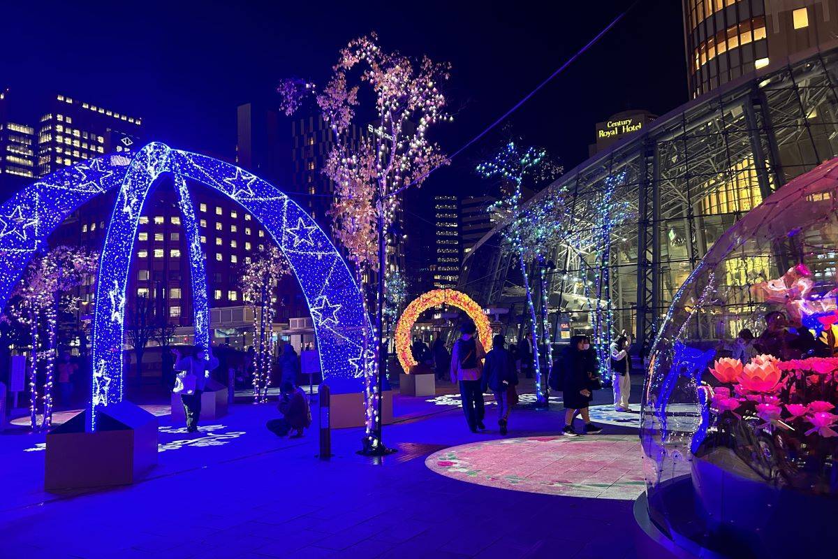 2023さっぽろホワイトイルミネーション点灯開始　冬のまち彩る鮮やかな光　中心部5カ所で