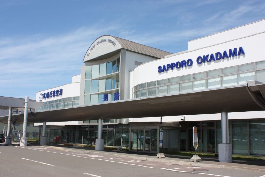 丘珠空港のビル