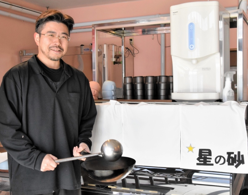 「一杯一杯を丁寧につくりたい」と話す沖津さん