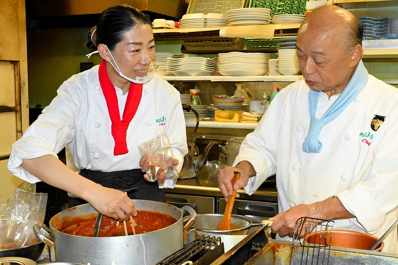 「白糠の味」私が受け継ぐ＊「はまなす」３代目に中国出身の長谷川さん＊現オーナー谷口さん「地域を大切にする姿勢が一致」