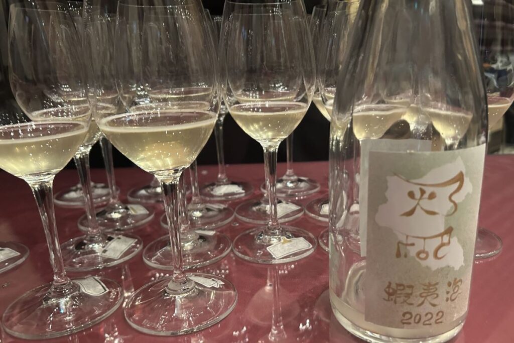 ウエルカムワインの「蝦夷泡2022」