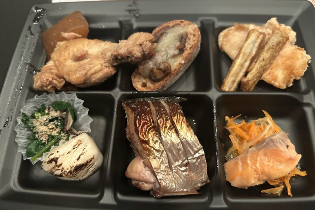 かくと徳島屋のオードブル