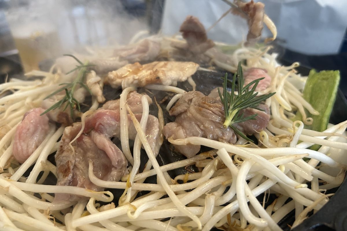 さっぽろテレビ塔ビアガーデン開催～ジンギスカンとビール、食べ飲み放題　ワインと合わせるプランも　9/8まで