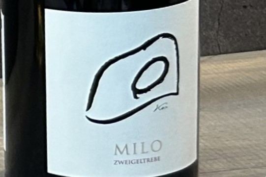 「夢の扉を開く」がコンセプトのエチケット